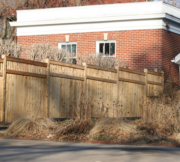 AFC Ames - Wood Fencing, 1061 Custom Solid with Accent Top